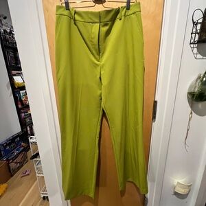 NWT. Worthington Lime Green High-Rise Trousers